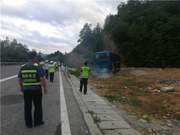 最新X63路公交车，连接城市的新纽带