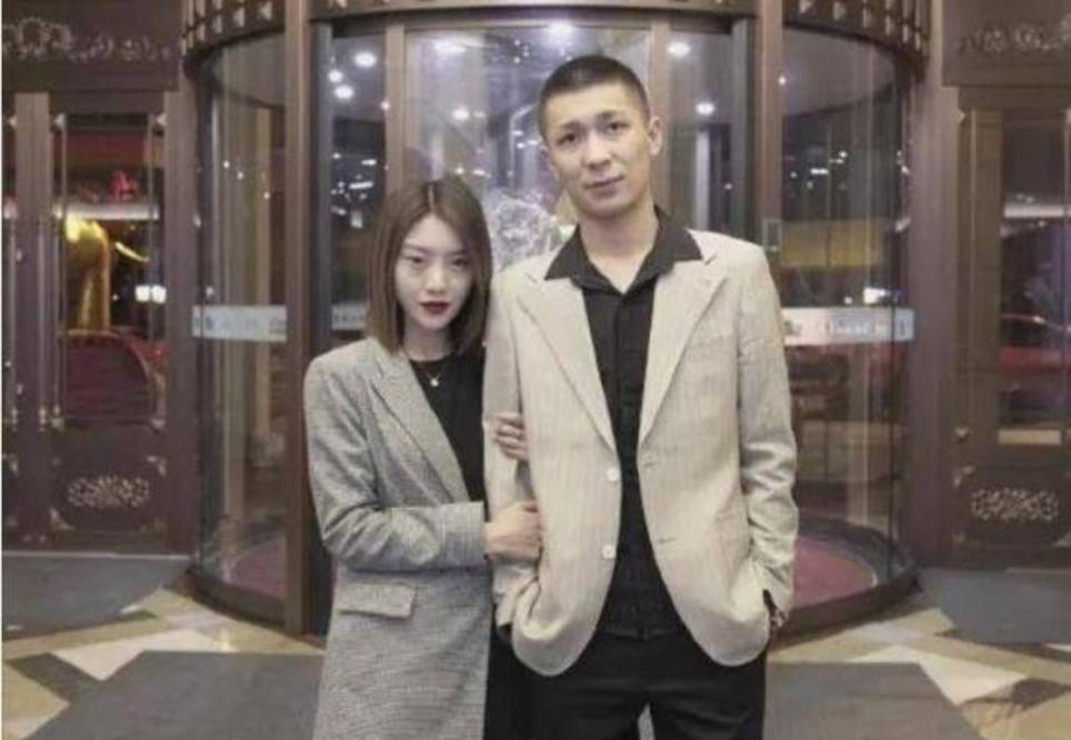 宏楠触电最新视频揭秘，意外背后的故事探索