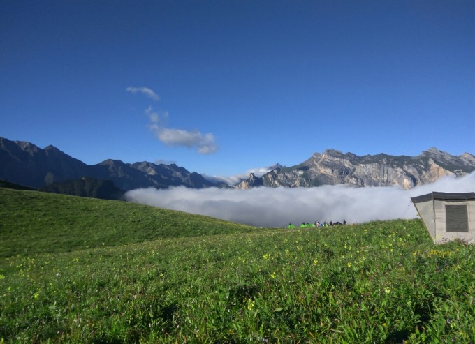 茂县九顶山探秘，自然美景与人文魅力的融合新发现